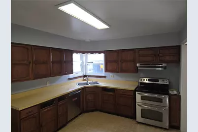 2404 Danube Court, Kettering, OH 45420 - Photo 11