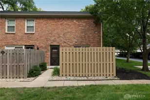 61 Winchester Pl, Centerville, OH 45458 - Photo 3