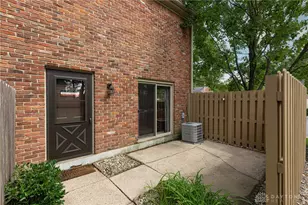 61 Winchester Pl, Centerville, OH 45458 - Photo 3