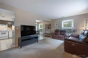 61 Winchester Pl, Centerville, OH 45458 - Photo 5