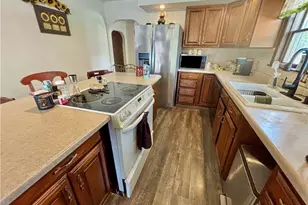 407 W 1st St, Arcanum, OH 45304 - Photo 7
