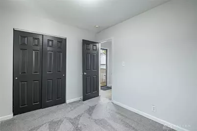 208 W Circle Drive, West Carrollton, OH 45449 - Photo 15