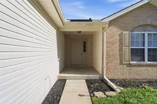 3018 Granny Smith Ln, Middletown, OH 45044 - Photo 5