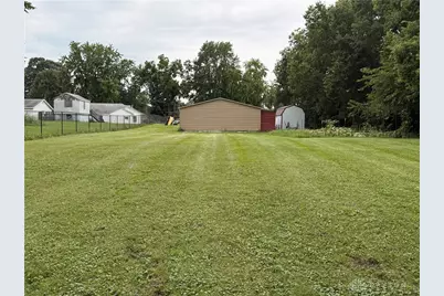 3700 Sellars Road, Moraine, OH 45439 - Photo 3