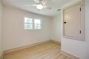 222 E Social Row Rd, Dayton, OH 45458 - Photo 21
