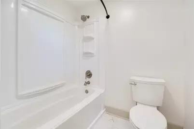 222 E Social Row Road, Dayton, OH 45458 - Photo 17