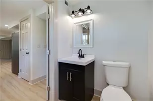 222 E Social Row Rd, Dayton, OH 45458 - Photo 11