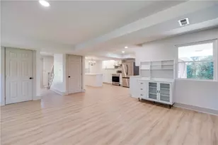 222 E Social Row Rd, Dayton, OH 45458 - Photo 7
