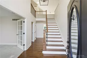 7945 Woodglen Dr, West Chester, OH 45069 - Photo 9
