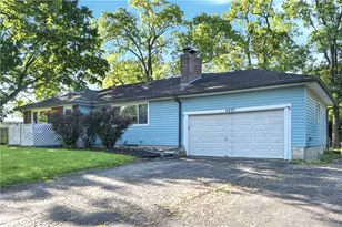 4221 Lyndell Dr, Beavercreek, OH 45432 - Photo 3