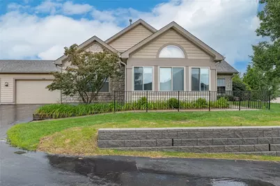 184 Villa Pointe Drive, Springboro, OH 45066 - Photo 1