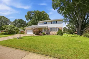 933 E David Rd, Kettering, OH 45429 - Photo 1