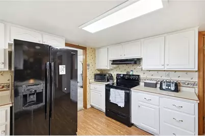 933 E David Road, Kettering, OH 45429 - Photo 11