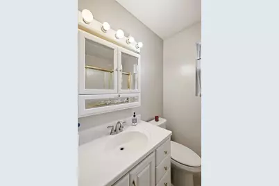 933 E David Road, Kettering, OH 45429 - Photo 21
