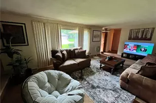 4992 Aquilla Dr, Dayton, OH 45415 - Photo 3