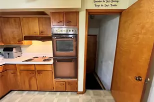 4992 Aquilla Dr, Dayton, OH 45415 - Photo 9