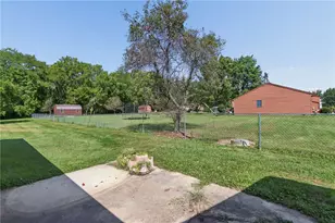 2430 W Choctaw Dr, London, OH 43140 - Photo 29