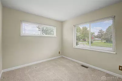 643 Mossoak Drive, Kettering, OH 45429 - Photo 29