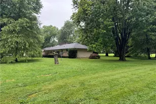 1813 Bledsoe Dr, Bellbrook, OH 45305 - Photo 37