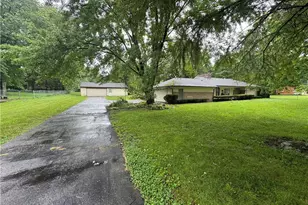 1813 Bledsoe Dr, Bellbrook, OH 45305 - Photo 33