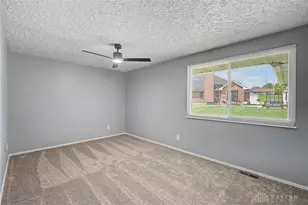 1021 Bethune Cir, Dayton, OH 45417 - Photo 29