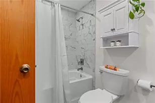 8695 Hide a Way Ln, Washington Twp, OH 45458 - Photo 33