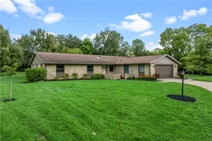 8695 Hide a Way Ln, Washington Twp, OH 45458 - Photo 3