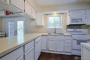 7661 Brams Hill Dr, Washington Twp, OH 45459 - Photo 7