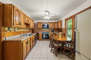 1376 Hanes Rd, Beavercreek, OH 45434 - Photo 15