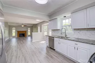 7497 Rolling Meadows Dr, West Chester, OH 45069 - Photo 9