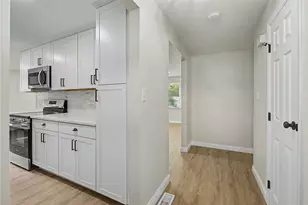 8215 Gibson Ave, Fairborn, OH 45324 - Photo 7