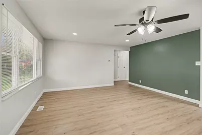 8215 Gibson Avenue, Fairborn, OH 45324 - Photo 15