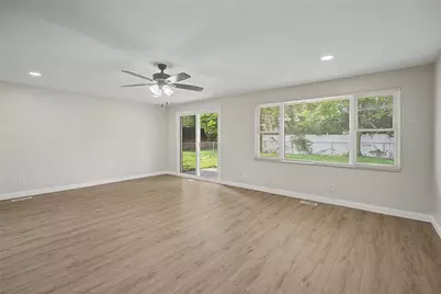 8215 Gibson Avenue, Fairborn, OH 45324 - Photo 13