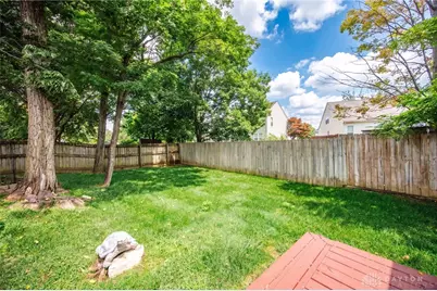 10057 Edgerton Drive, Miamisburg, OH 45342 - Photo 37