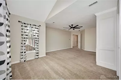 10057 Edgerton Drive, Miamisburg, OH 45342 - Photo 23