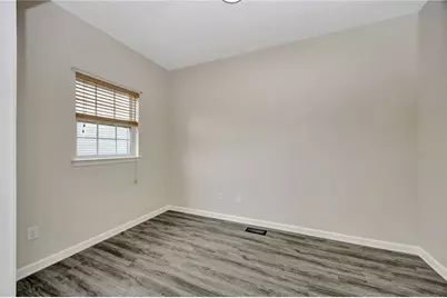 10057 Edgerton Drive, Miamisburg, OH 45342 - Photo 11