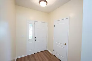 3565 Sequoia Dr, Beavercreek, OH 45431 - Photo 3
