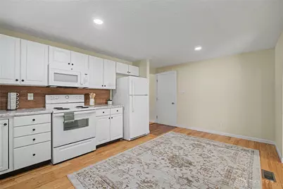 5214 Waverly Street, Fairborn, OH 45324 - Photo 11