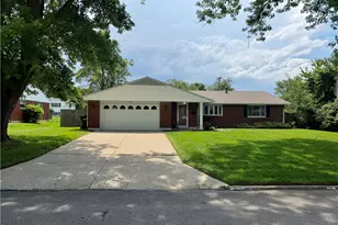 3088 Fontano Dr, Kettering, OH 45440 - Photo 1