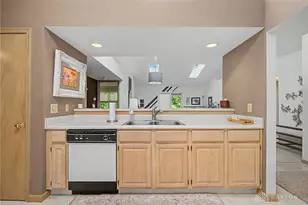 83 Pheasant Run Cir, Springboro, OH 45066 - Photo 7