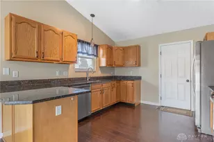 489 Preservation St, Fairborn, OH 45324 - Photo 9