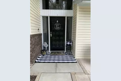 555 Briarwood Court, Troy, OH 45373 - Photo 3