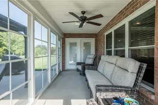 1004 Plymouth Ct, Troy, OH 45373 - Photo 15