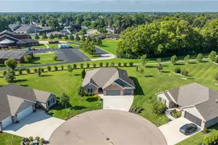 1004 Plymouth Ct, Troy, OH 45373 - Photo 5