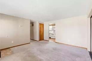 3071 Axe Dr, Bath Twp, OH 45324 - Photo 7