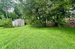 1043 Rossiter Dr, Dayton, OH 45417 - Photo 11