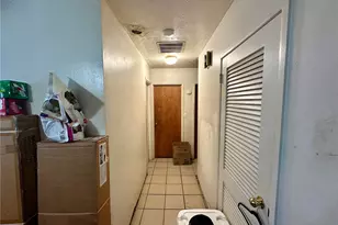 1043 Rossiter Dr, Dayton, OH 45417 - Photo 9
