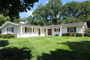 827 Hickory Ln, Troy, OH 45373 - Photo 1