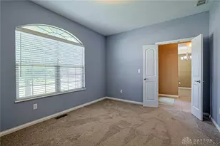 6016 Oak Ridge Dr, Huber Heights, OH 45424 - Photo 21