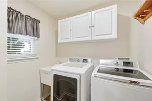 102 Cabernet Dr, Englewood, OH 45322 - Photo 15